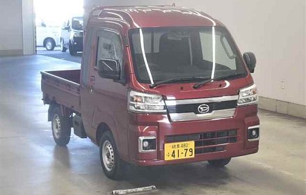 NEW pickup. Currently in transit from Japan. 4WD Jumbo cab pick up