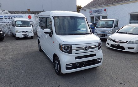 NEW van. This is the higher spec Style model. Special order from Japan only