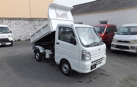 NEW Tipper Truck. Amazing small tipper, manual only, special order from Japan only