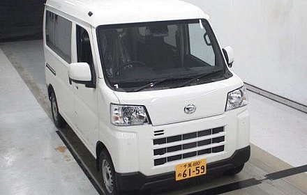 NEW, Currently in transit from Japan. Ultra low delivery mileage of 5 miles 