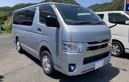 Example vehicle. Japanese import. Great carpet or trademans vans